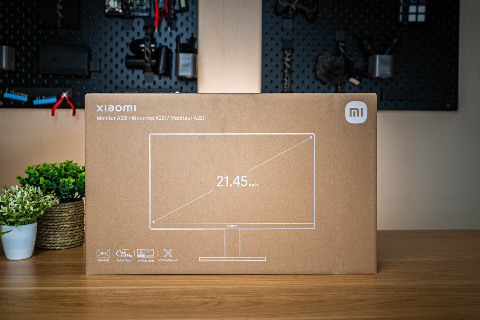 A22i_Box-1 Xiaomi A22i 22" Full HD 1080p VA Monitor (75Hz, 6ms, and VESA Mount)