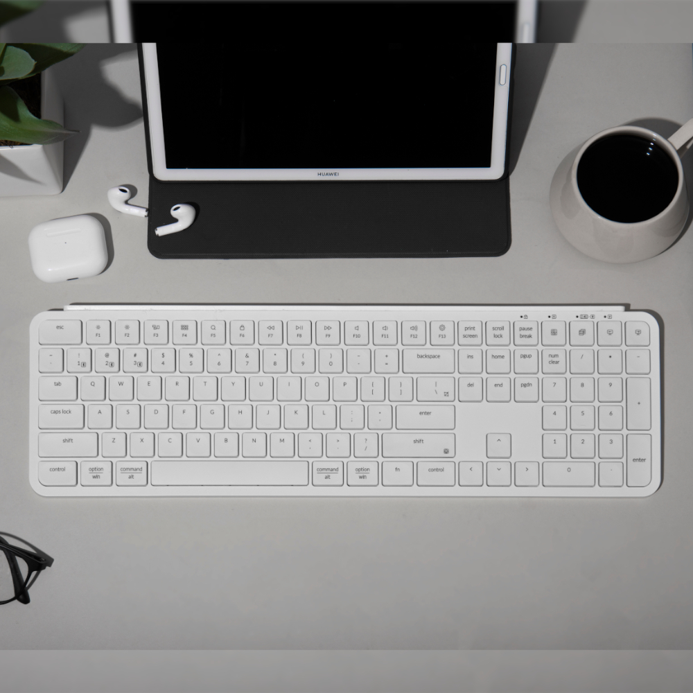 B6P-K8_wr_03a Keychron B6 Pro Ultra-Slim 100% Wireless Keyboard – Ivory White
