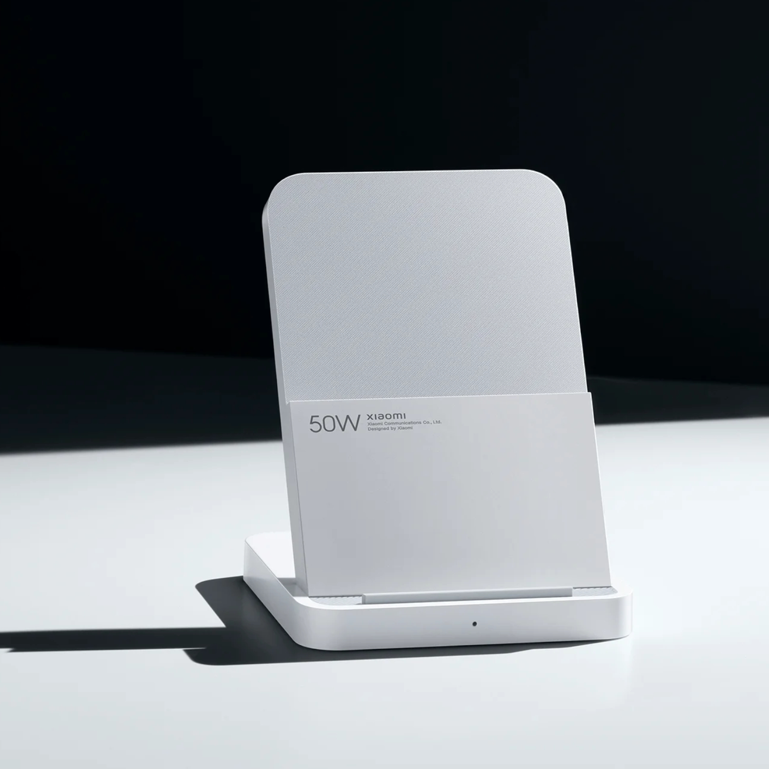 BHR7560GL_Xiaomi-50W-Wireless-Charging-Stand-Pro-White_wr_04a Xiaomi 50W Wireless Charging Stand Pro