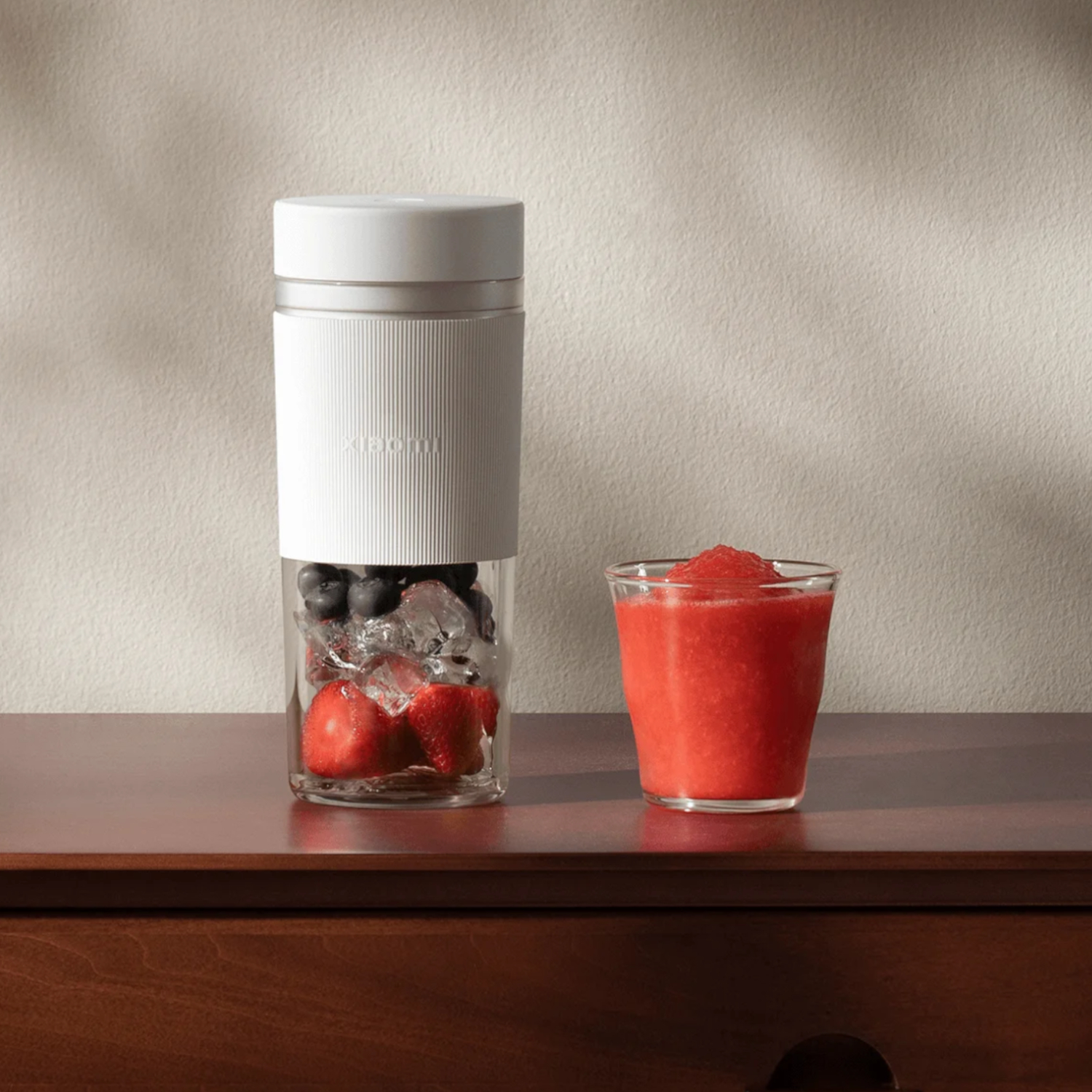 BHR9226EU_-Xiaomi-Portable-Blender-300ml-USB-Recharge-Wht_hwr09 Xiaomi Portable Blender 300ml USB Type-C Rechargeable- White