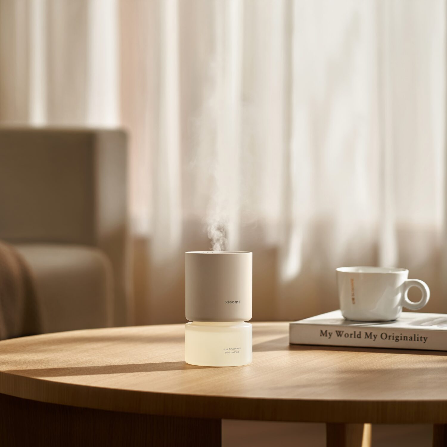 BHR9290GL-WR-08 Xiaomi Smart Scent Diffuser (Smart App Control, RGB Ambient Lighting, Motion Sensor, 50-Day Battery)