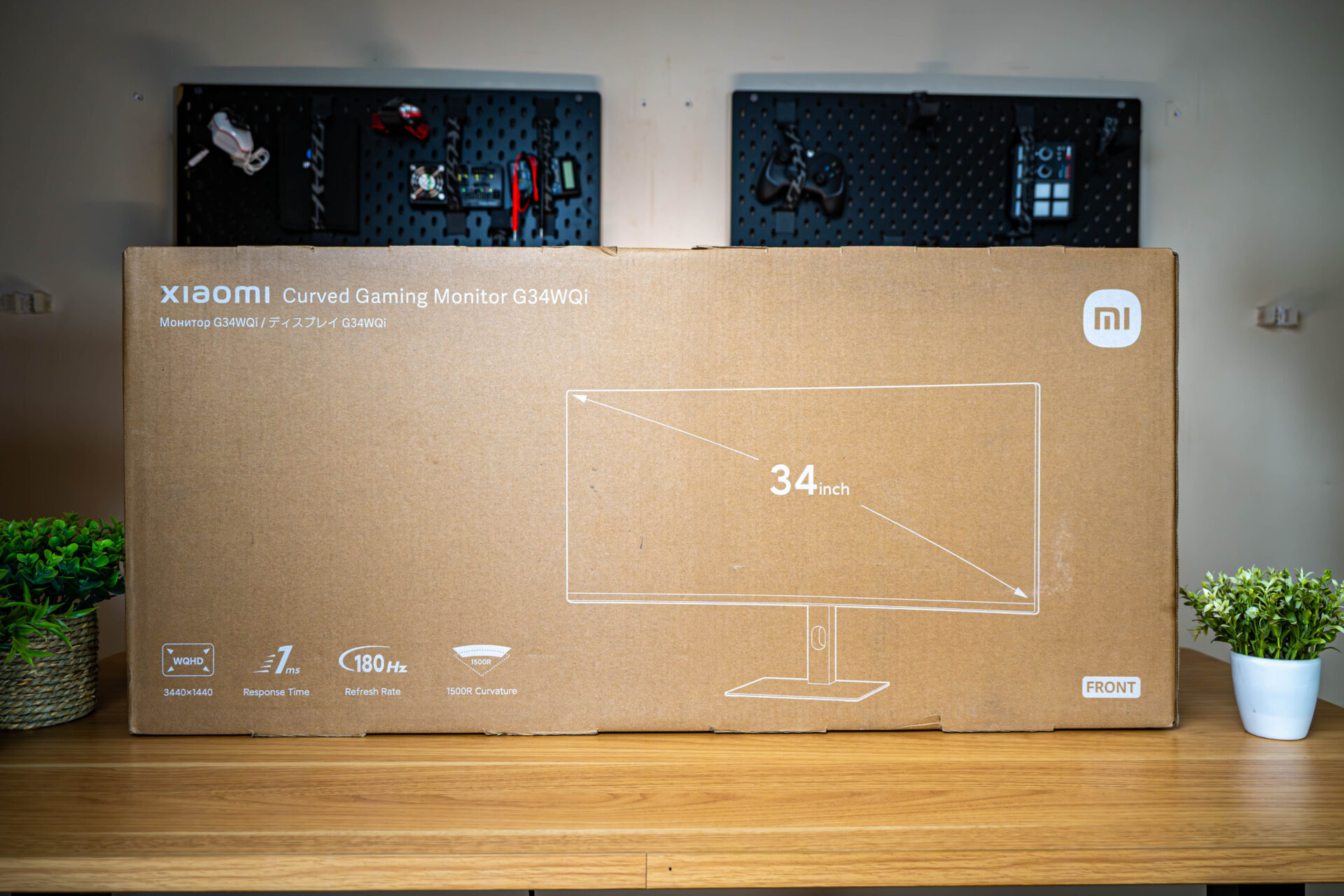 G34WQi_Box-1 Xiaomi G34WQi 34" 1440p UltraWide VA Curved Gaming Monitor (180Hz, 1ms)