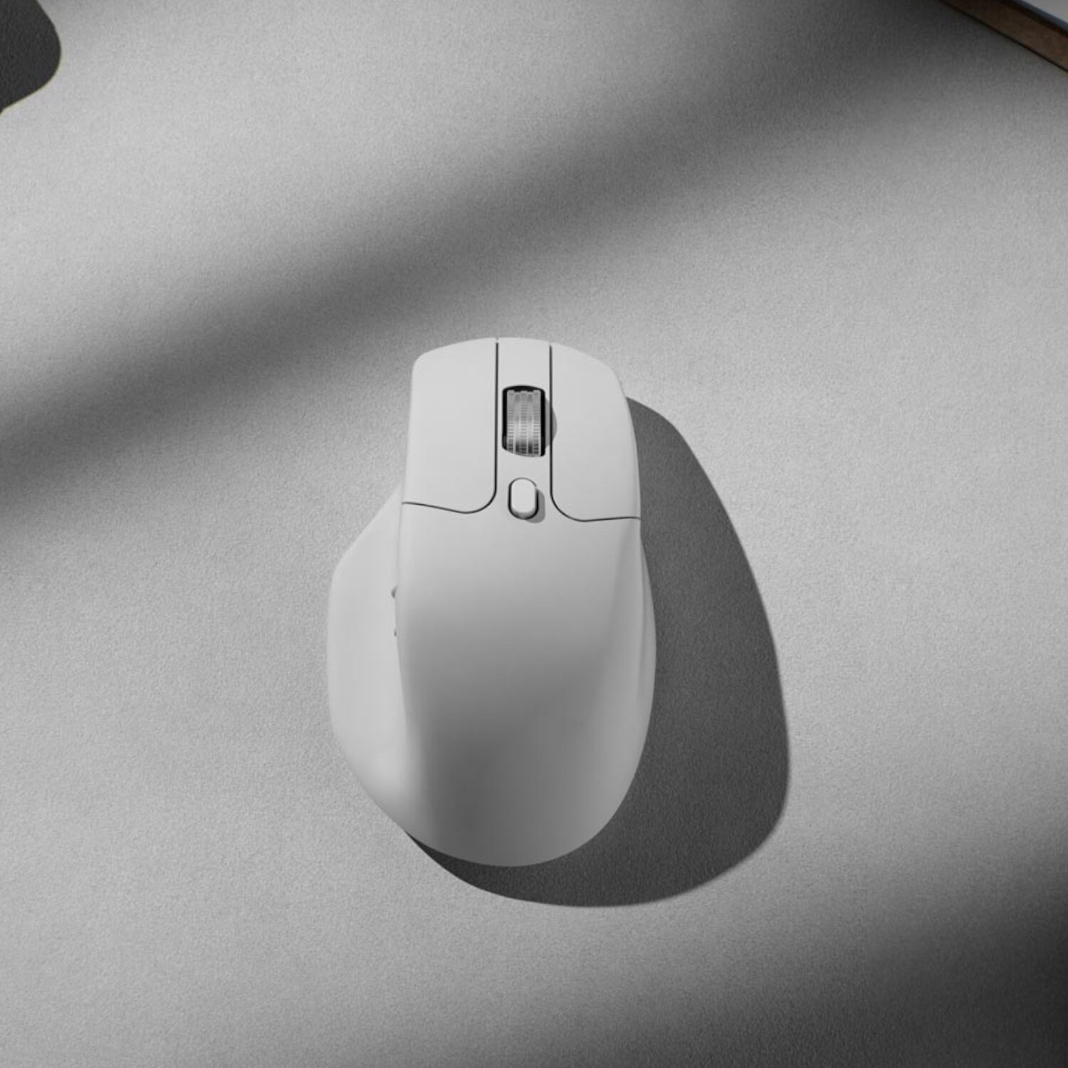 M6S-B72_Keychron_M6SB72_1K_Wireless_Mouse_BT24GH_wr_02 Keychron M6SB72 1K Wireless Mouse (BT/2.4GHz/Wired) with Huano silent Micro switch and premium wheel - White