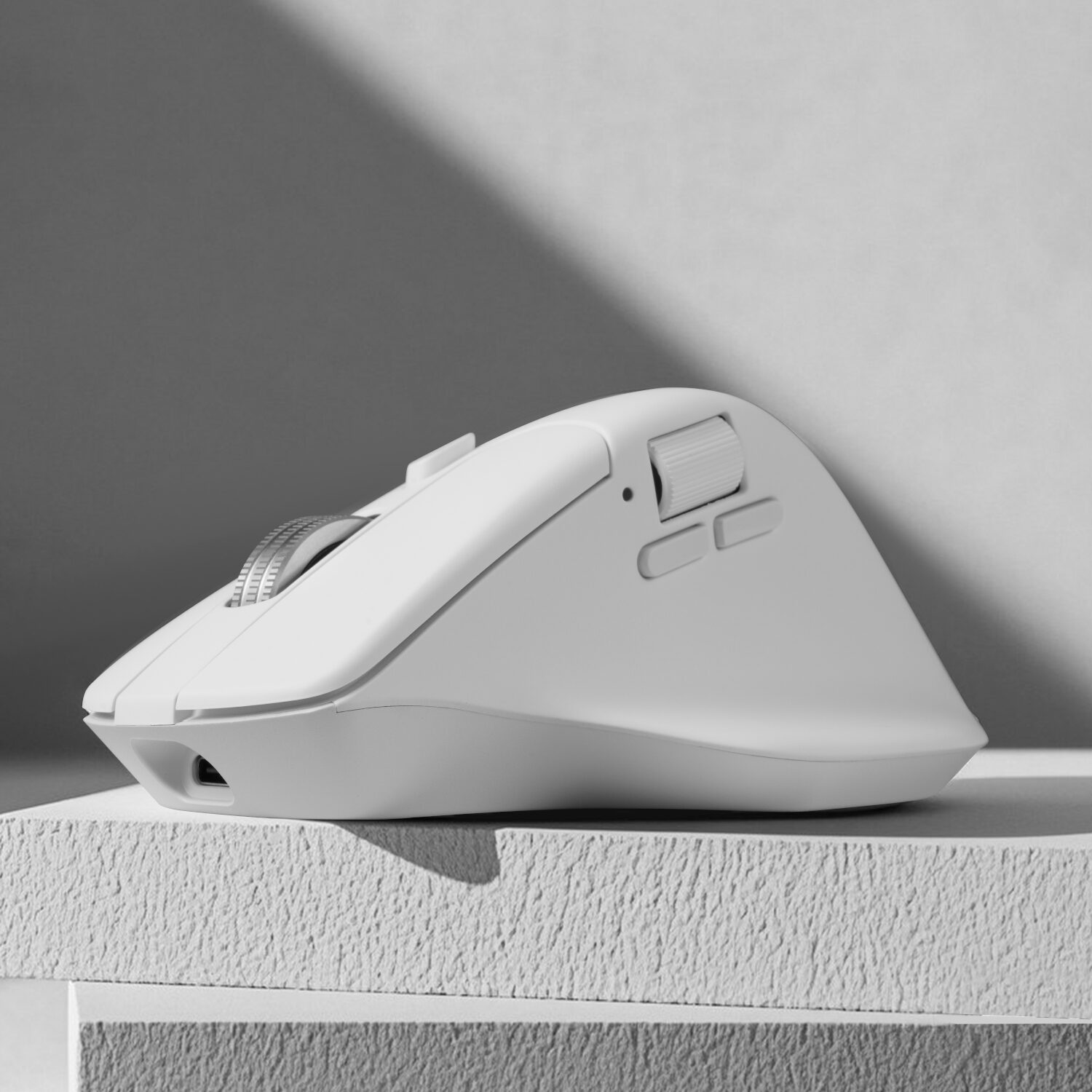 M6S-B72_Keychron_M6SB72_1K_Wireless_Mouse_BT24GH_wr_05 Keychron M6SB72 1K Wireless Mouse (BT/2.4GHz/Wired) with Huano silent Micro switch and premium wheel - White