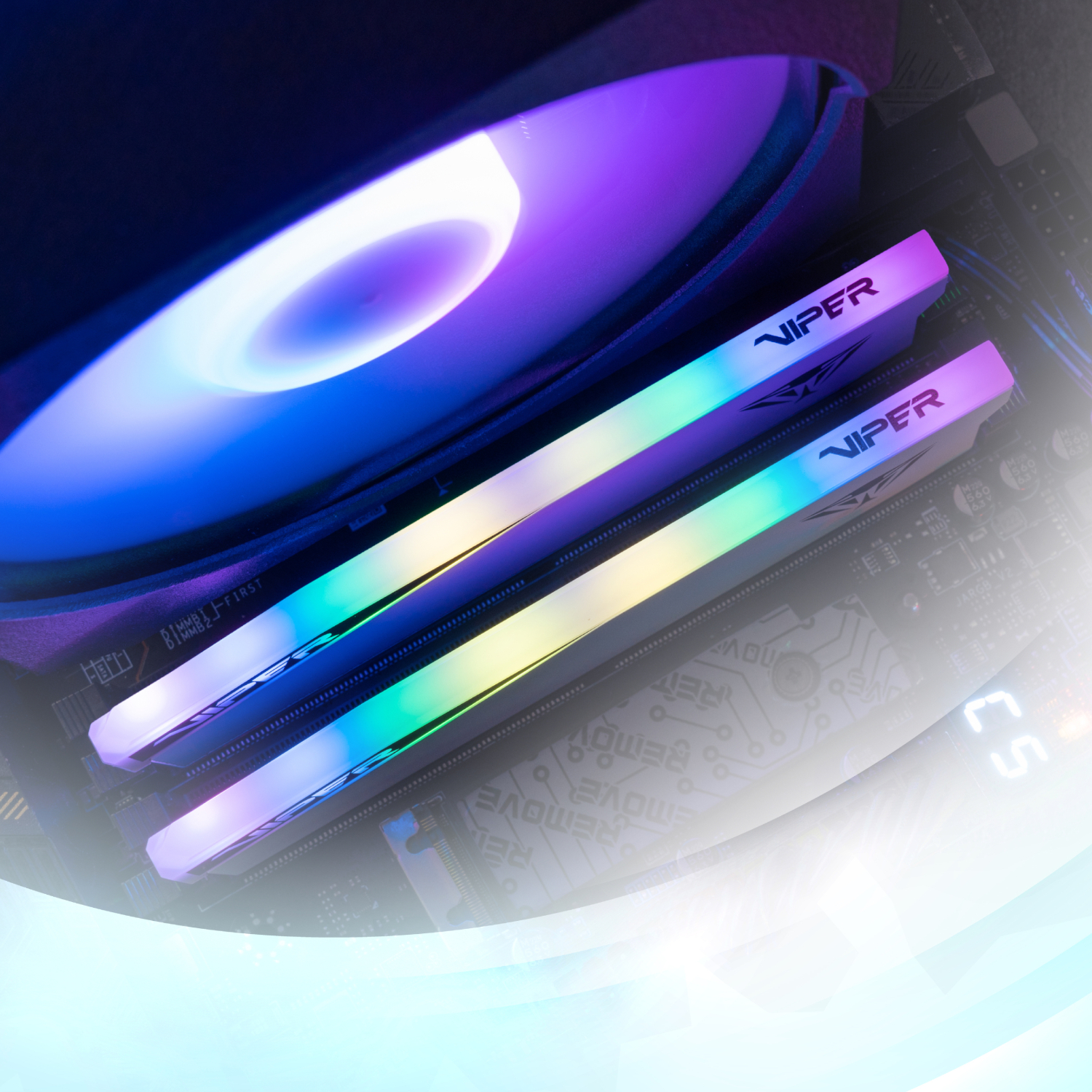 PATRIOT_PVER532G60C30KW_wr_05a Patriot Viper Elite 5 RGB 32GB 6000MHz DDR5 Desktop Gaming Memory Kit - White