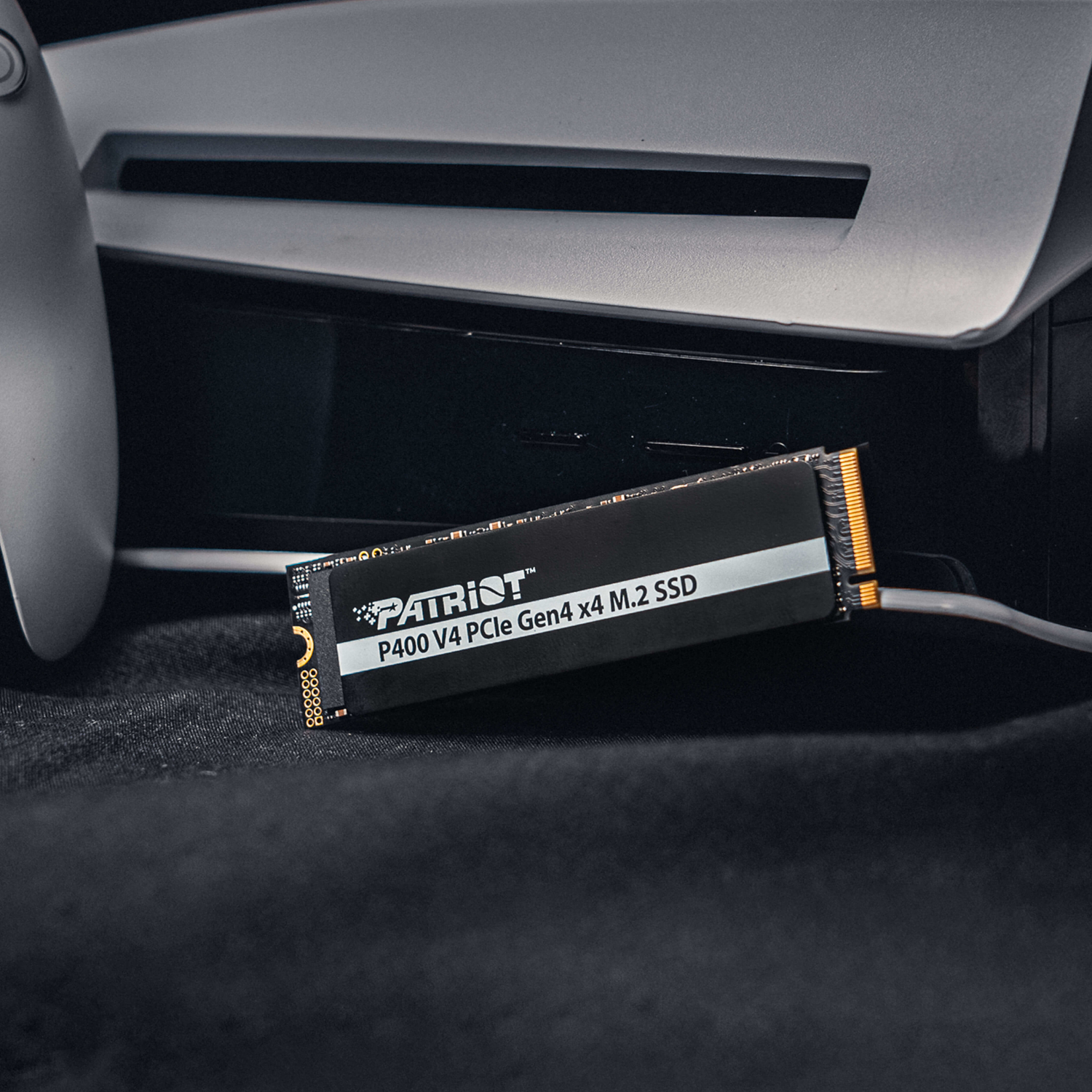 Patriot_P400VP1TBM28H_wr_05a Patriot P400 V4 PCIe Gen4 x4 1TB M.2 2280 NVMe SSD