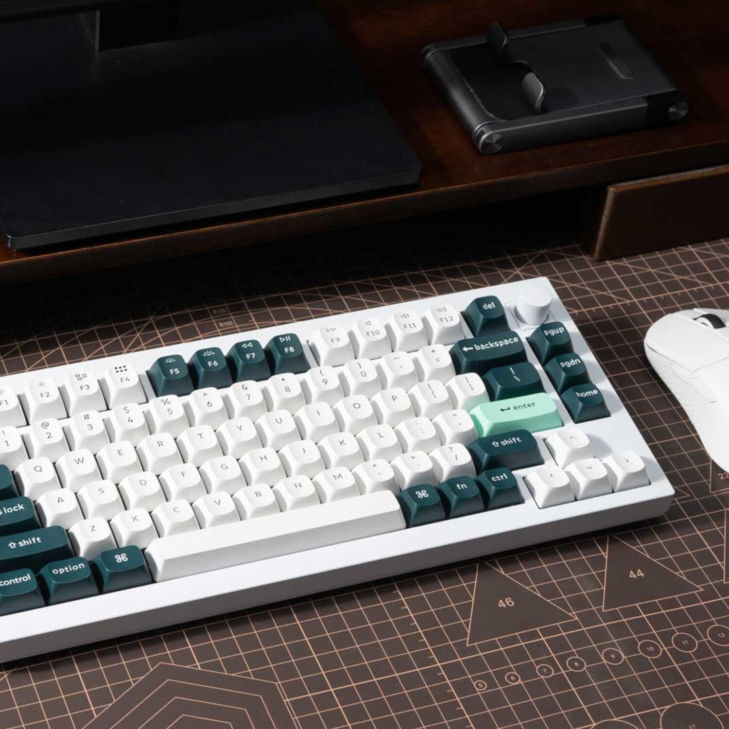 Q1H-M1-wr-02-1 Keychron Q1H-P1 QMK Wireless Custom Keyboard - White