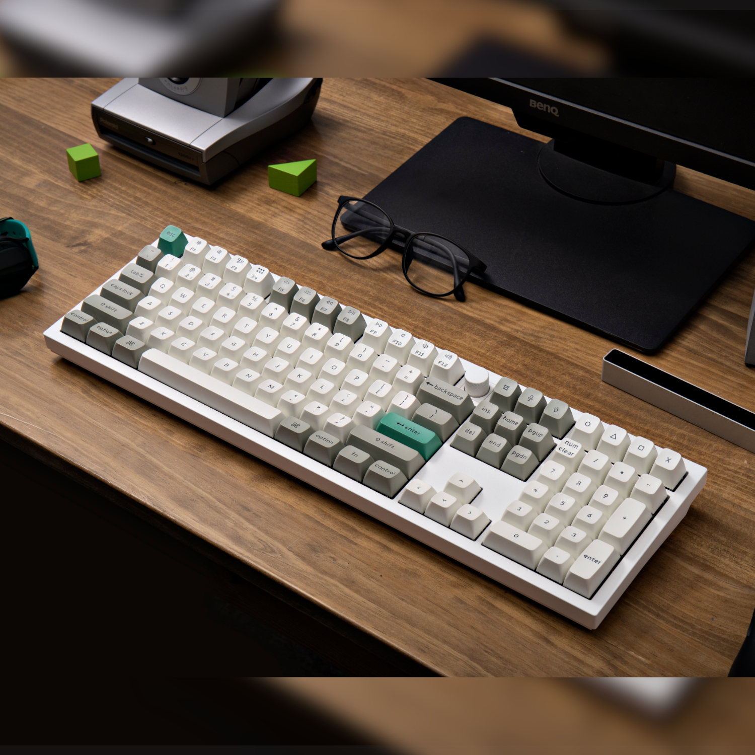 Q6M-P1_Keychron-Q6-Max-QMK-VIA-Wireless-Custom-Mechanical-Keyboard-KSA-Gateron-Red-Jupiter-Switches-Shell-White_wr_04 Keychron Q6 Max QMK/VIA Wireless Custom Mechanical Keyboard KSA Gateron Red Jupiter Switches - Shell White