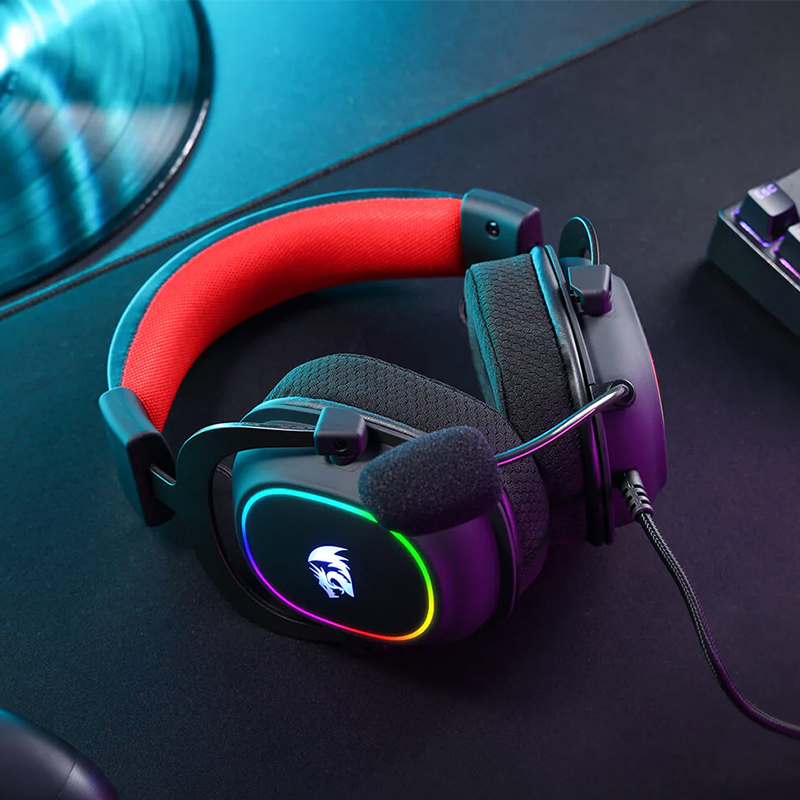 RD-H510-RGB_wr_03.jpeg REDRAGON Over-Ear ZEUS-X USB RGB Gaming Headset - Black